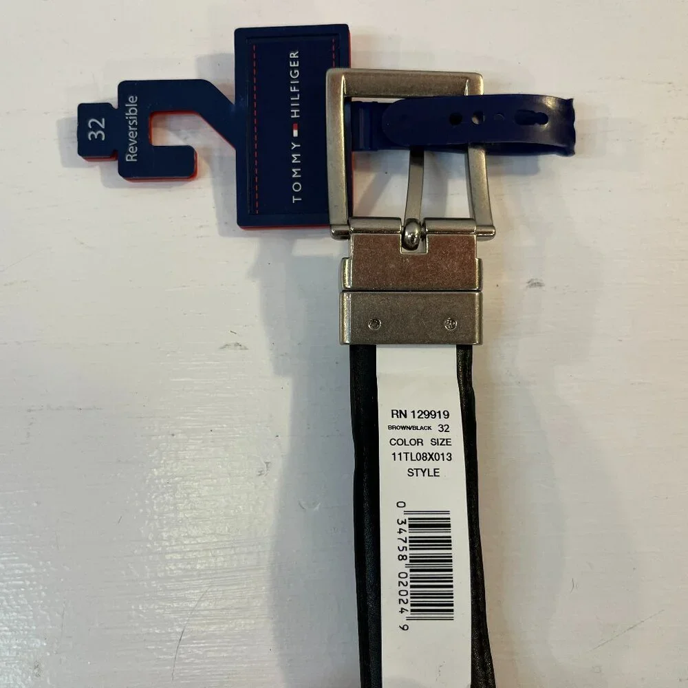 Tommy Hilfiger Men's Dress Reversible Belt with Polished Nickel Buckle - Size 32 - Picture 3 of 5
